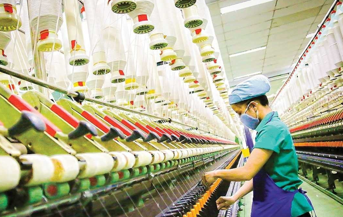 Dệt may cần phát triển các sản phẩm từ nguyên liệu tái chế, thân thiện môi trường