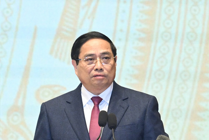 Chuyển đổi cơ cấu kinh tế, xác lập mô hình tăng trưởng mới để đạt mục tiêu GDP tăng 2 con số