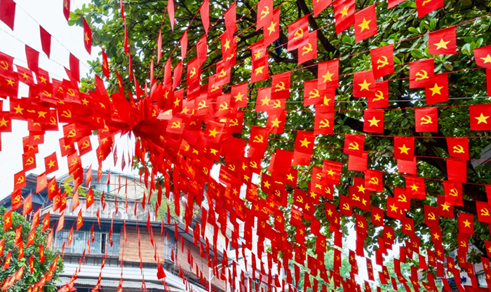 Đảng, Nhà nước tặng quà dịp Đại hội Đảng và Tết Nguyên đán Bính Ngọ