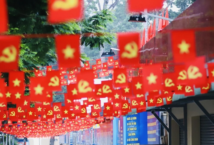 [Đại hội XIV] TP. HCM kiên định mục tiêu tăng trưởng dựa trên đổi mới sáng tạo, phát triển xanh