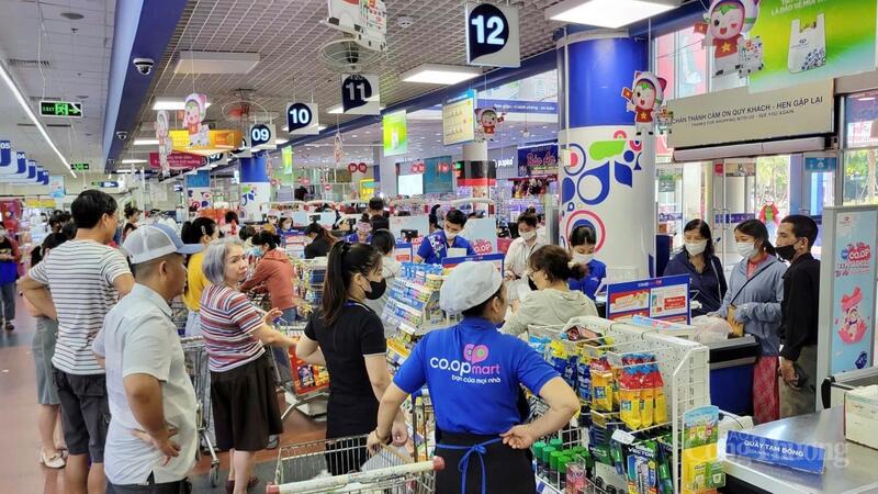 Gia Lai bảo đảm nguồn cung hàng hóa thiết yếu, ứng phó với bão số 13