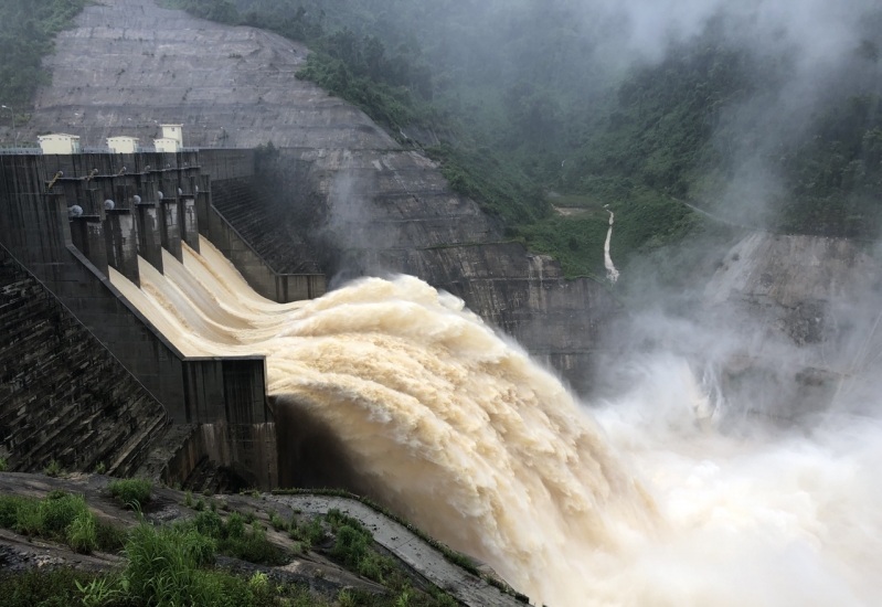 Điều tiết mực nước các hồ thủy điện, ứng phó mưa lớn