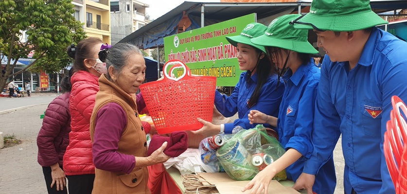 Đẩy mạnh tuyên truyền phòng, chống rác thải nhựa