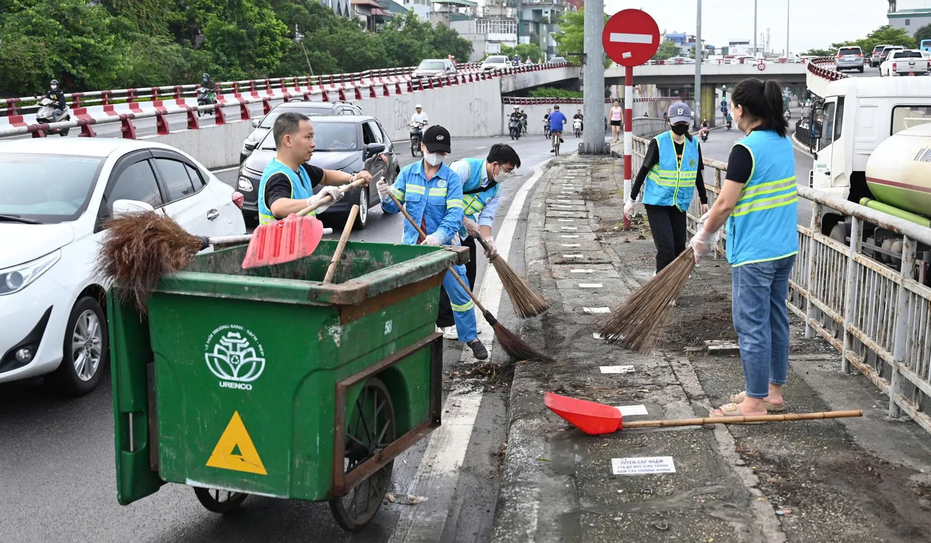 Tăng cường vệ sinh môi trường, chỉnh trang đô thị đón Xuân 2026