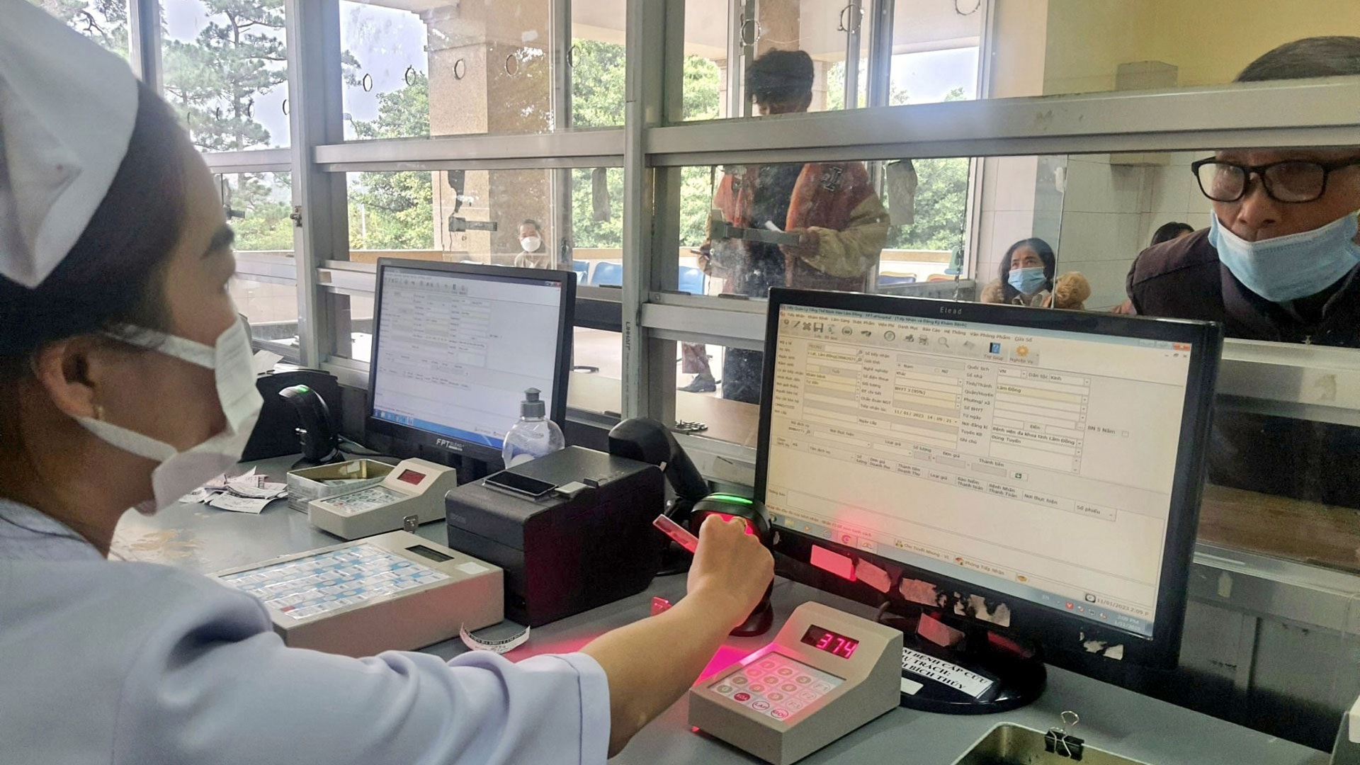 Lâm Đồng thúc đẩy số hóa toàn diện trong lĩnh vực y tế