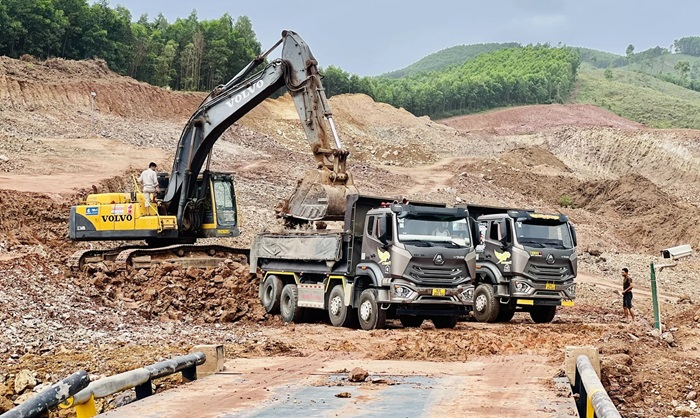 Đà Nẵng: Sở Nông nghiệp và Môi trường được ủy quyền tổ chức đấu giá quyền khai thác khoáng sản