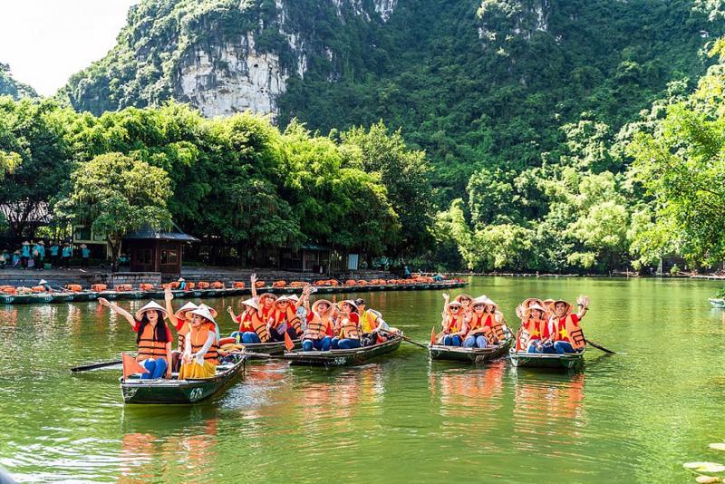 Ninh Bình: Doanh thu du lịch ước đạt trên 1.000 tỷ đồng dịp nghỉ lễ