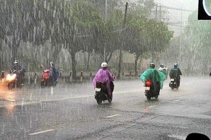 Thời tiết ngày 8/7: Nhiều nơi trên cả nước tiếp tục mưa lớn