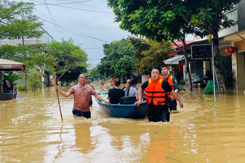 Sẵn sàng lực lượng, hiện đại hoá phương tiện trong phòng chống thiên tai