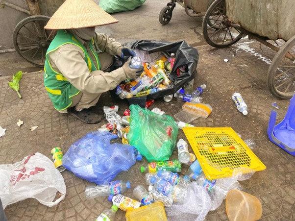 Đề xuất hỗ trợ thùng đựng phân loại rác tại mỗi hộ gia đình