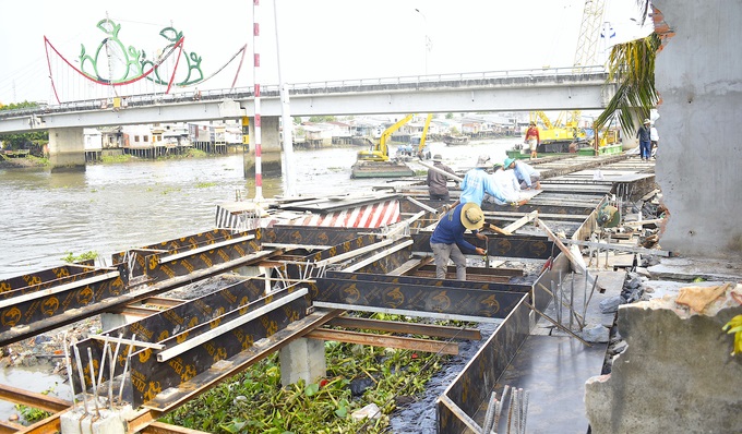 Tiền Giang: Đầu tư hơn 30 tỷ đồng xây dựng bờ kè chống sạt lở sông Cái Bè