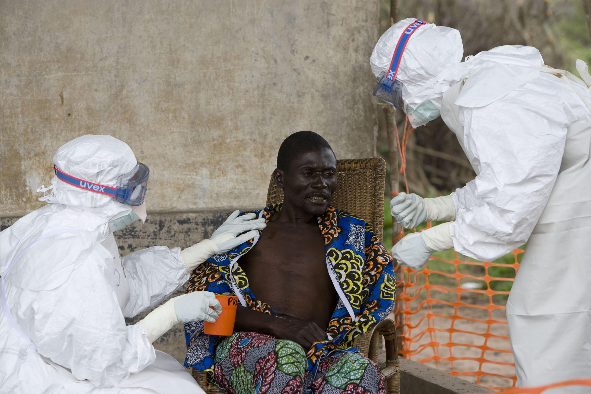 Châu Phi: Ghi nhận ca bệnh tử vong do mắc Ebola