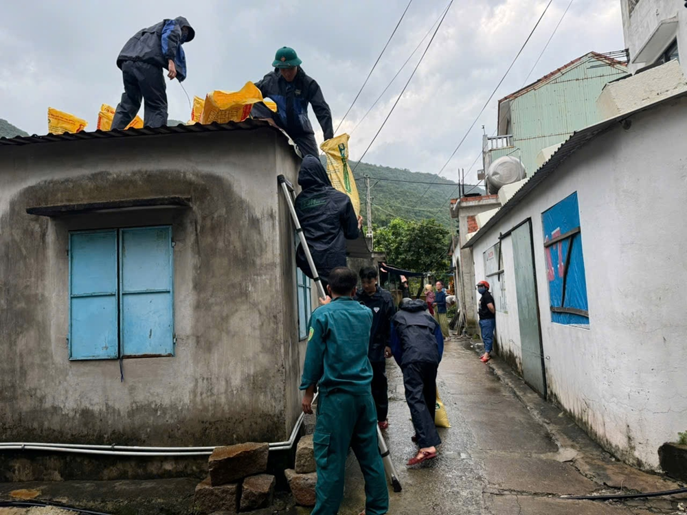 Cảnh báo nguy cơ mưa lớn khu vực miền Trung do bão Trà Mi