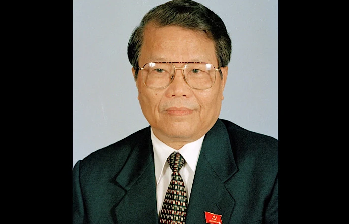 Lễ tang nguyên Chủ tịch nước Trần Đức Lương được tổ chức theo nghi thức Quốc tang