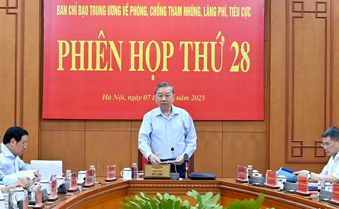 Khẩn trương làm rõ nguyên nhân, có phương án xử lý đối với dự án, công trình chậm tiến độ